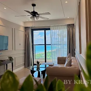 beachfront-luxury-apartment-in-son-tra-da-nang.dananghotels.net/